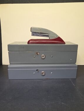 Steelmaster Cash Box,‎ Lit-ning Cash Box, Swingline Stapler